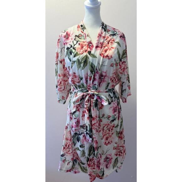 SHOW ME YOUR MUMU Shortsleeve Floral Robe Lingerie Lounge Valentine's Bridal - Picture 2 of 5